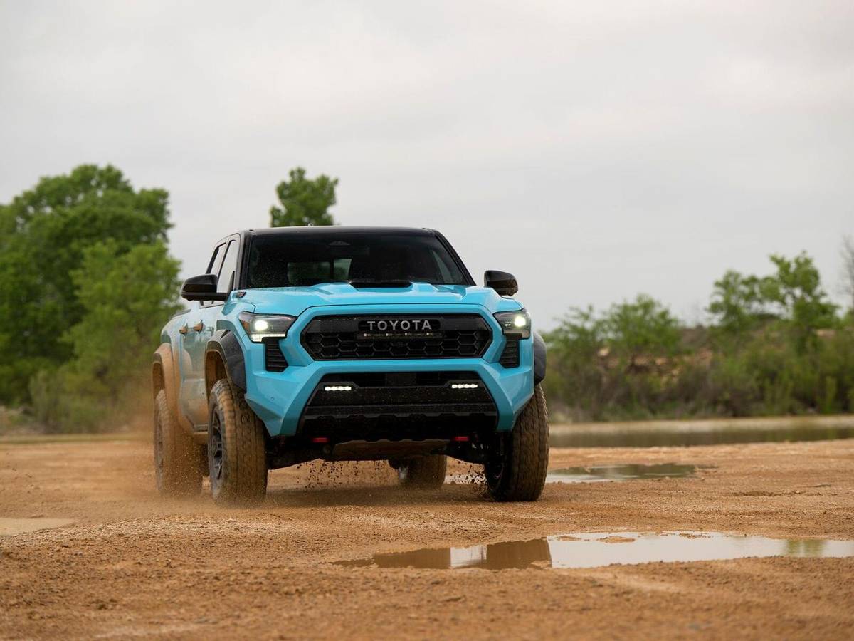 Trucks rentals in Thousand Oaks, California